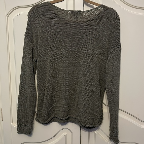Lord & Taylor Olive Green Knit Sweater Women’s Large - Picture 7 of 7
